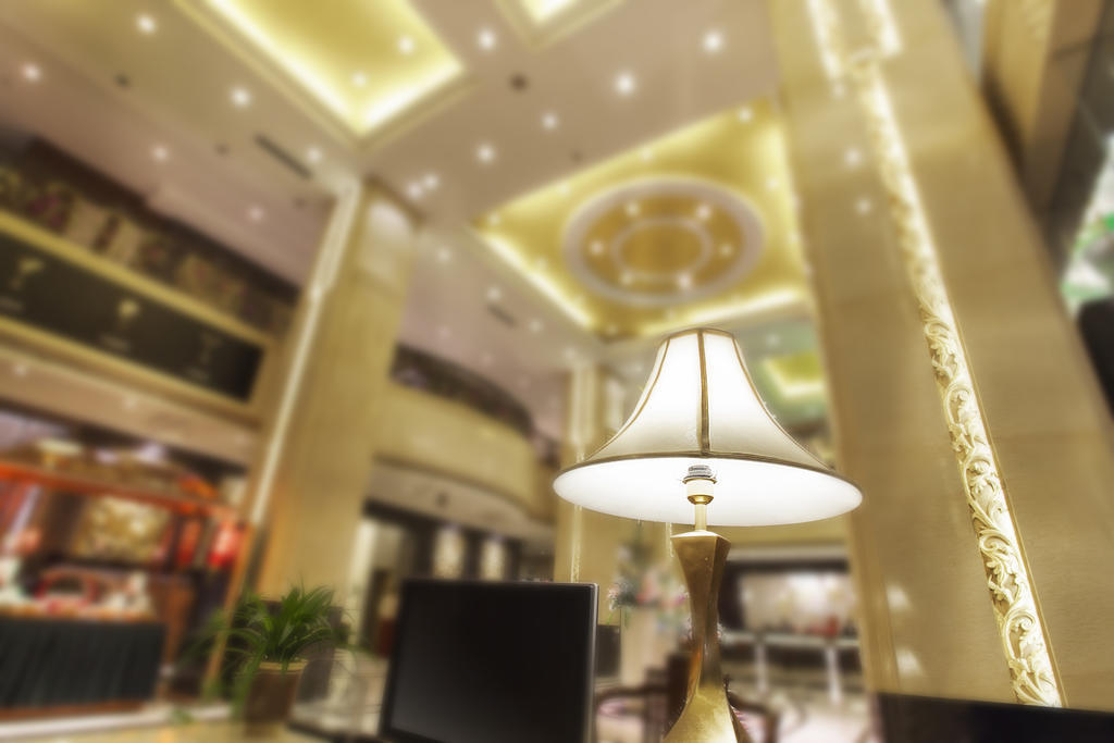 Yutong Hotel Гуанджоу Екстериор снимка